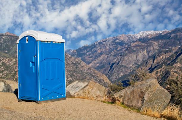 Portable Toilet Options We Offer in Kings Point, NY